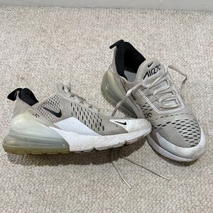 Nike Air Max 270 in White and Gray